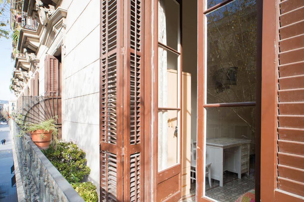 El Born Guest House By Casa Consell Barcelona Exterior foto